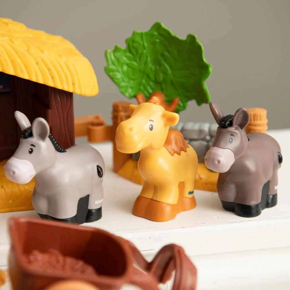 Little People Christmas Nativity Set Mary Jesus Wise Men Animals Religious READ